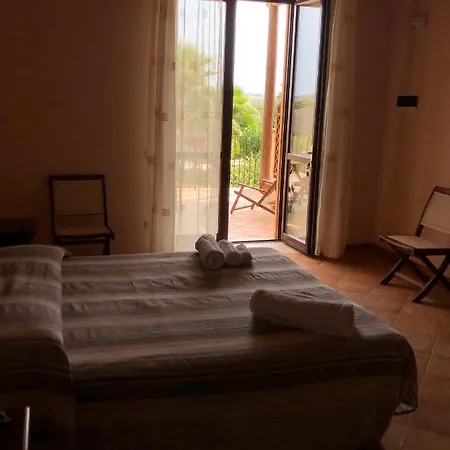 Le Sorelle Del Vino Marzamemi