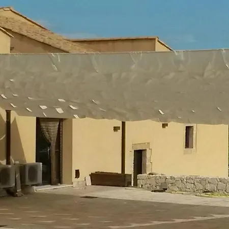 Le Sorelle Del Vino *