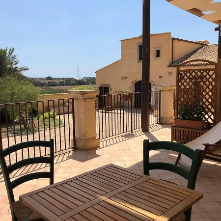 Le Sorelle Del Vino Marzamemi