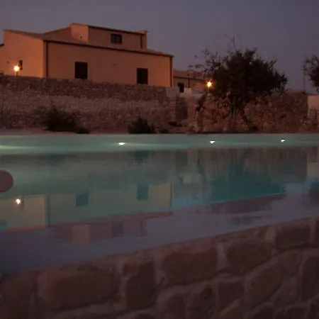 Le Sorelle Del Vino * Marzamemi